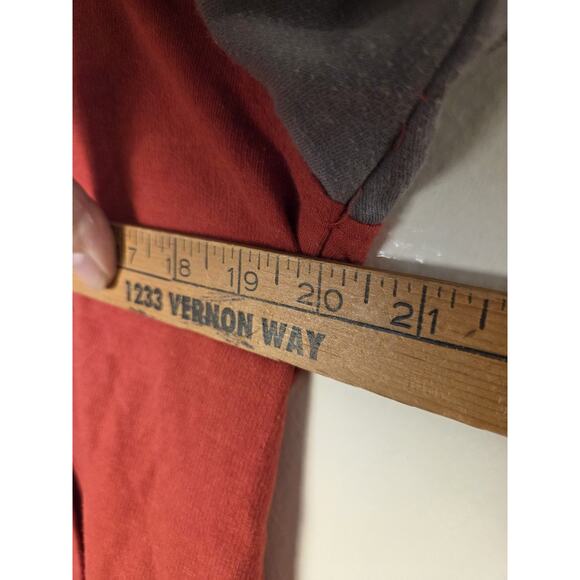 Vtg Volcom Hoodie Womens M Short Puff Sleeve Zip Up Stone Art Red Gray Surf - Picture 8 of 9